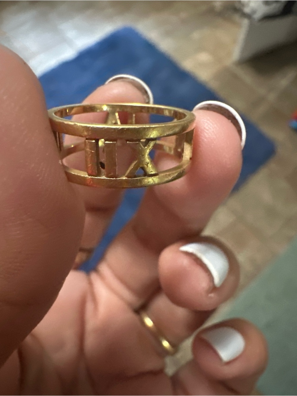 Gold Roman Numeral Band Tiffani and co Ring - Women Jewelry